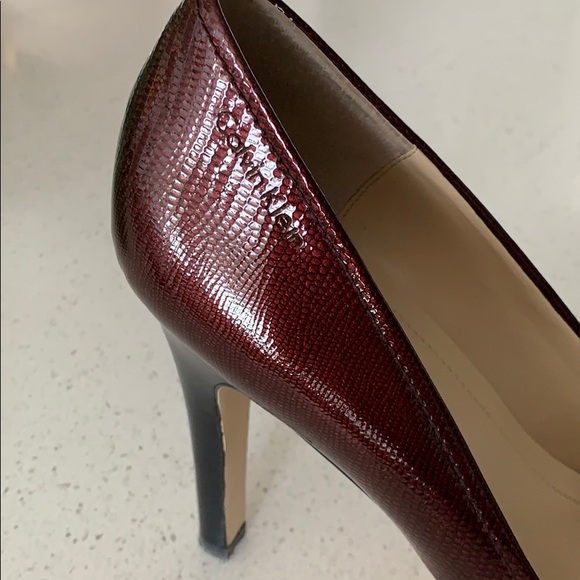 Shoes - Picture 2 of 2